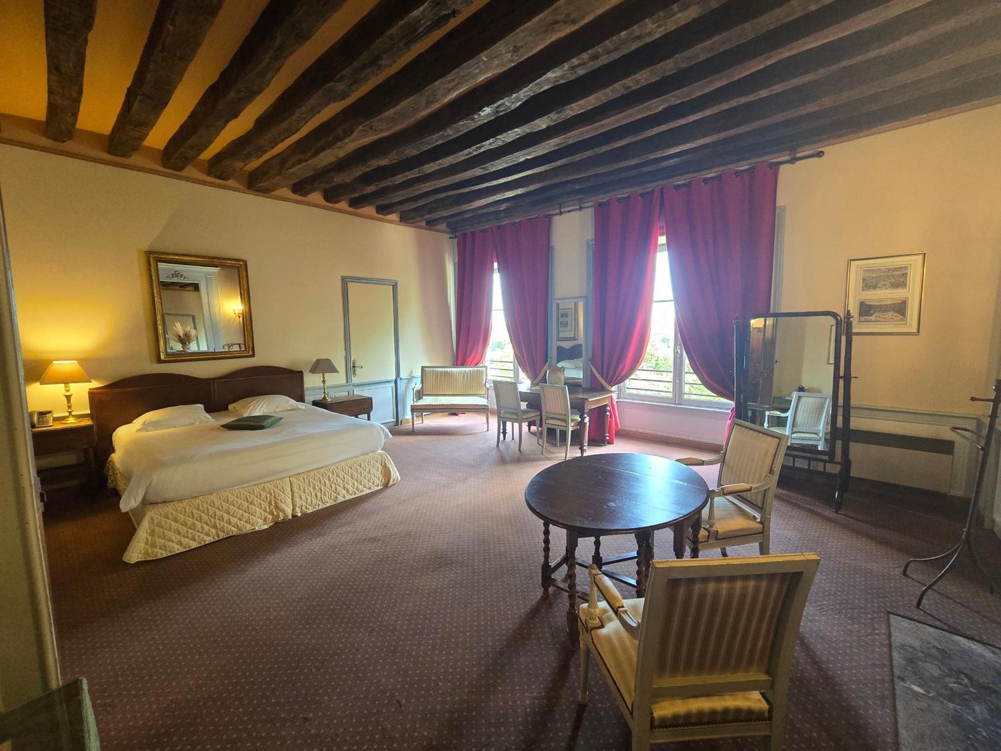 Chateau De Chissay, Hotel De Charme Pres De Chenonceau Et Le Zoo De Beauval Exteriör bild