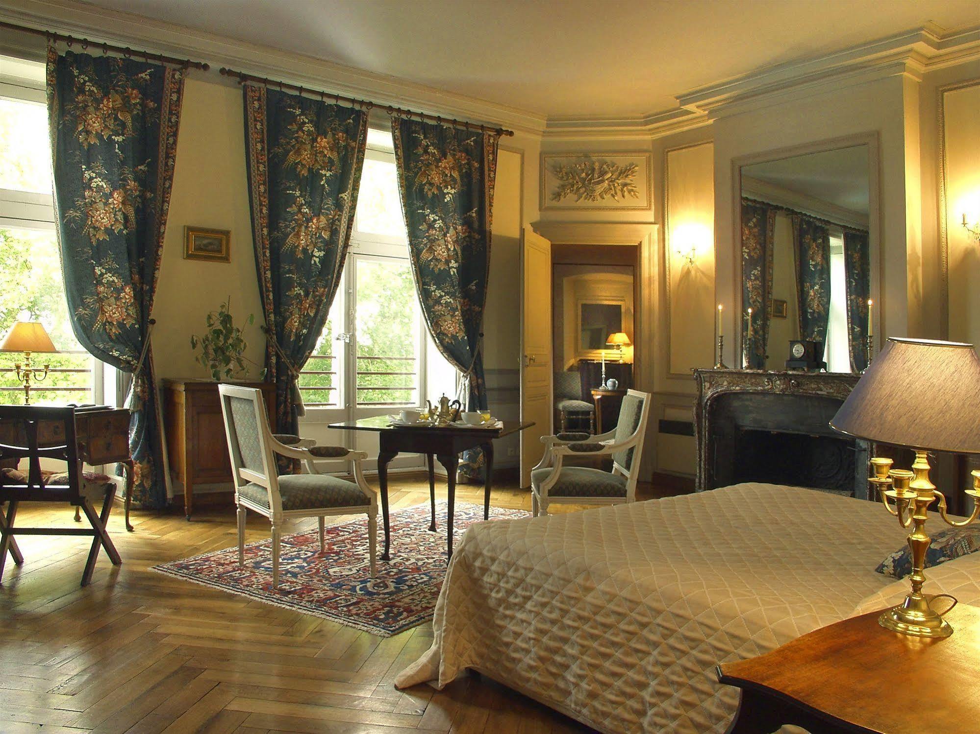 Chateau De Chissay, Hotel De Charme Pres De Chenonceau Et Le Zoo De Beauval Exteriör bild